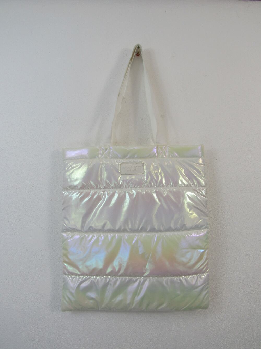 NWT Bath & Body Works Limited Edition White Iridescent Puffer Tote Bag 2023
